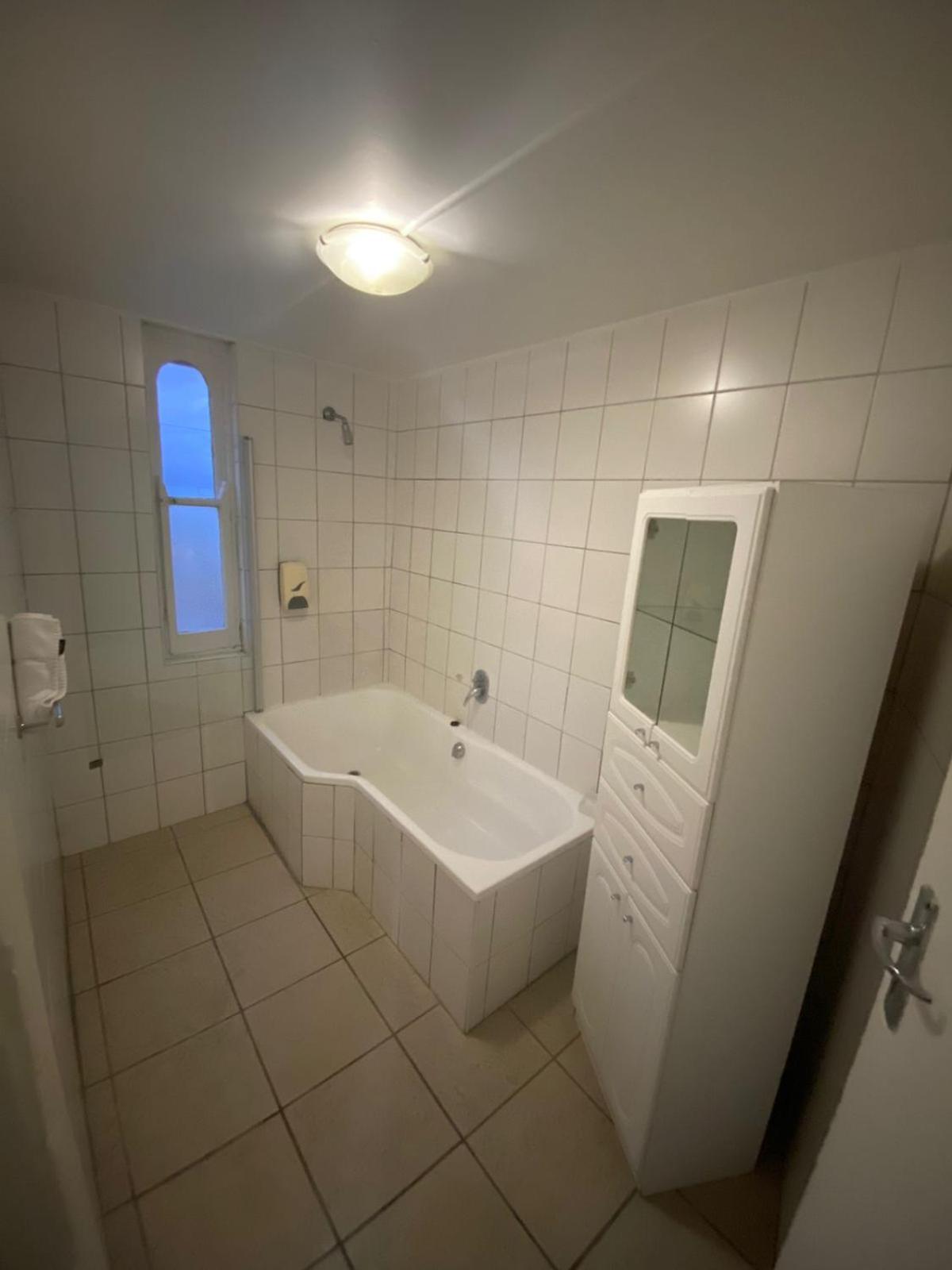 מוסל ביי Green Door Guesthouse חדר תמונה