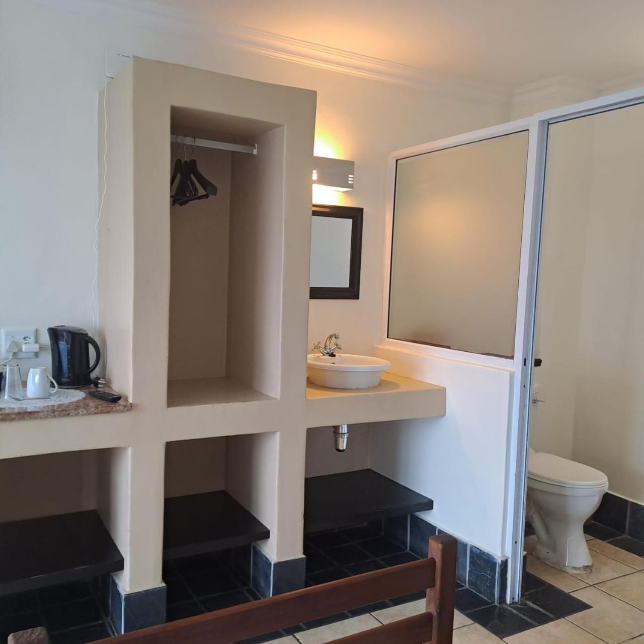מוסל ביי Green Door Guesthouse חדר תמונה
